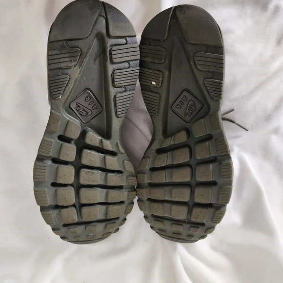 Nike Air Sneaker men's size 8 Moss Green Huarache Run - Picture 5 of 16